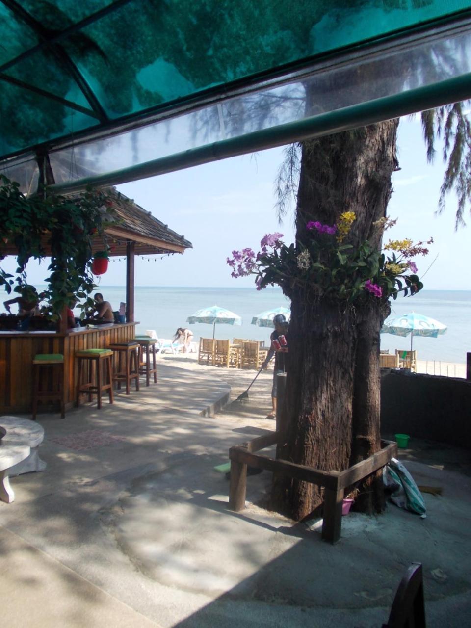 Siraya Beachfront Resort 帕干岛 外观 照片