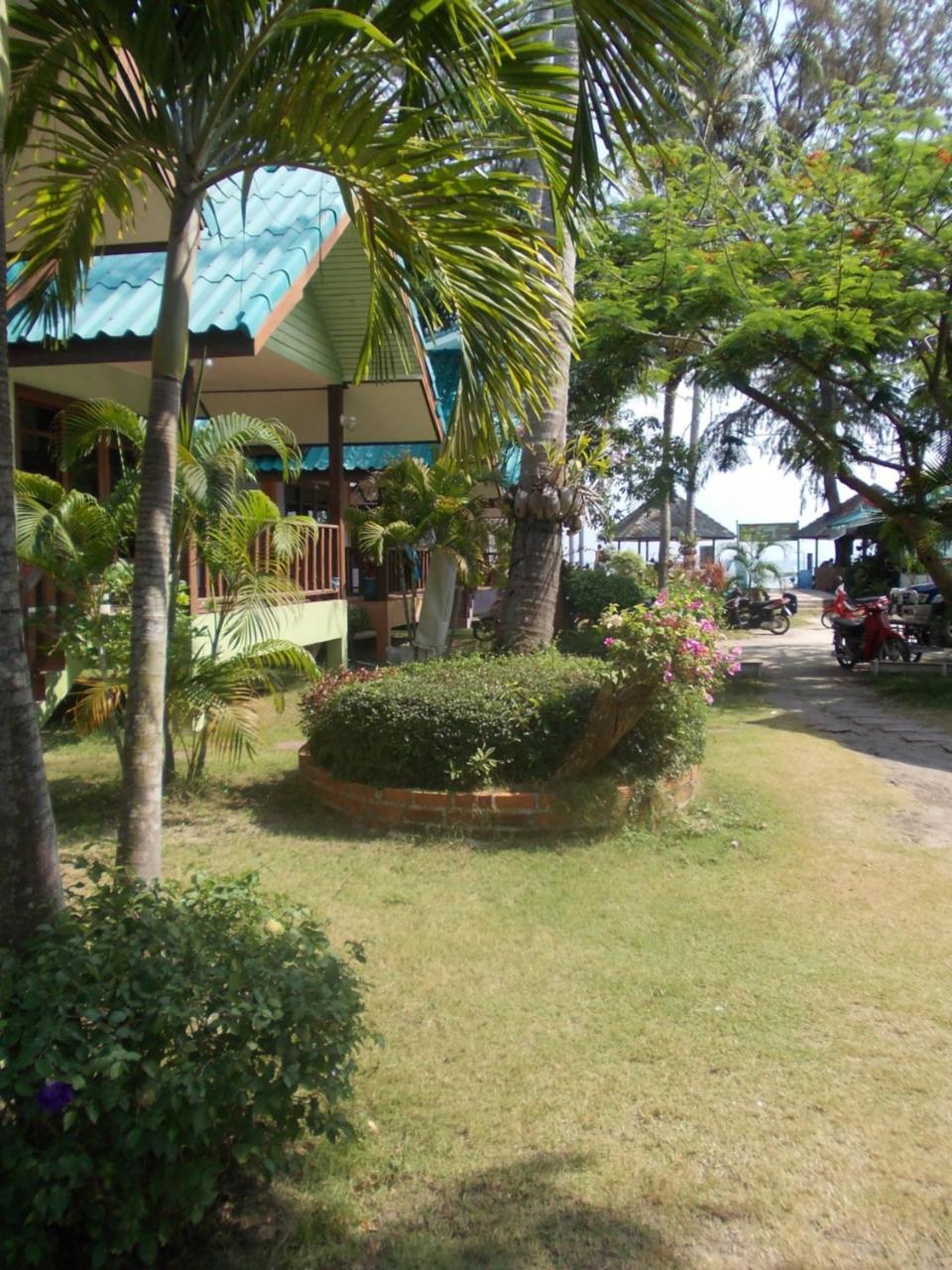 Siraya Beachfront Resort 帕干岛 外观 照片